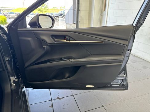 Used 2026 Toyota Camry XSE FWD image 49