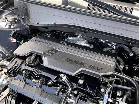 Used 2025 Hyundai Kona SEL FWD image 28