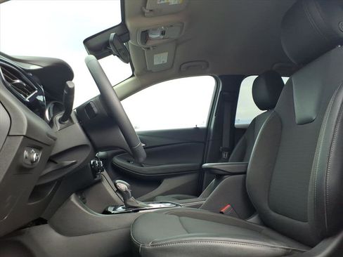 Used 2023 Buick Encore GX Select FWD image 27