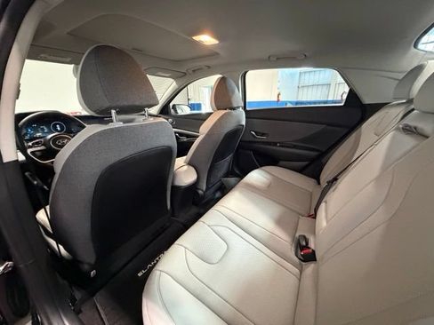 Used 2024 Hyundai Tucson SEL AWD/4WD image 14