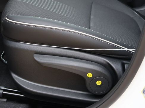 New 2026 Hyundai Venue SEL image 24