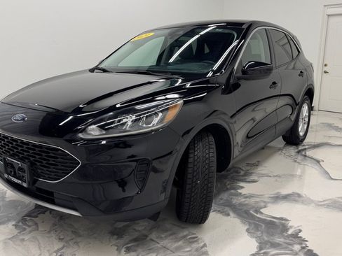 Used 2021 Ford Escape SE w/ Convenience Package AWD/4WD image 4