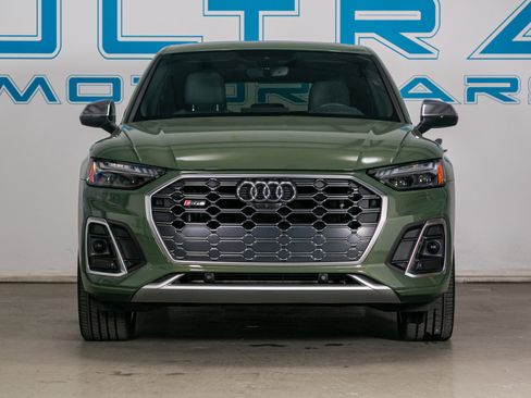 Used 2023 Audi SQ5 Prestige w/ Prestige Package image 9