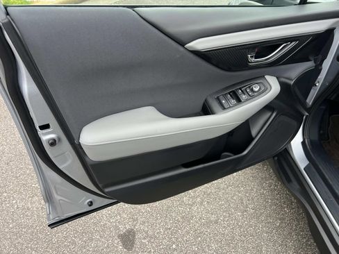 Certified 2025 Subaru Outback Premium w/ Popular Package #1A image 10