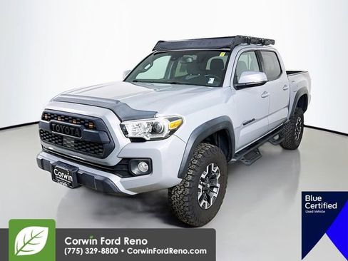 Used 2021 Toyota Tacoma TRD Off-Road w/ Technology Package image 4