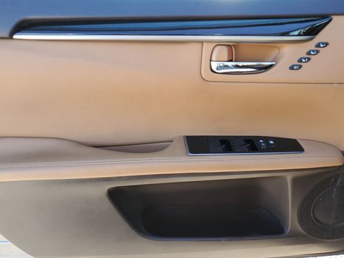 Used 2016 Lexus ES 350 image 26