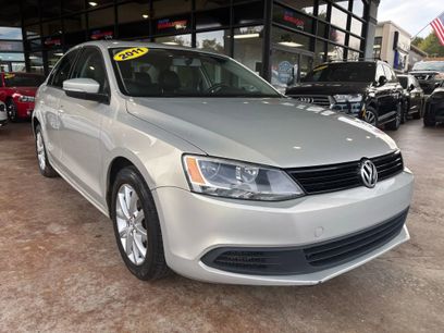 Used 2011 Volkswagen Jetta SE