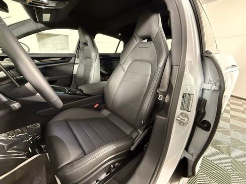 New 2026 Porsche Panamera 4 image 5