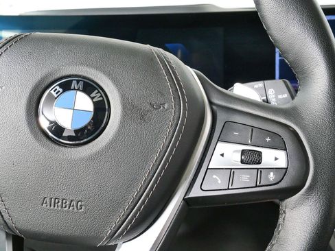 Used 2024 BMW X5 xDrive40i w/ Premium Package AWD/4WD image 12