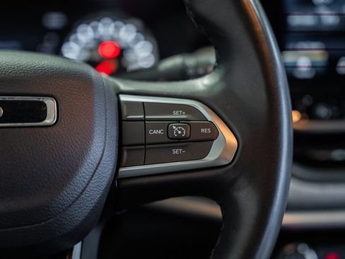 Certified 2022 Jeep Compass Latitude AWD/4WD image 21