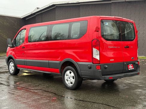 Used 2018 Ford Transit 350 XLT image 39