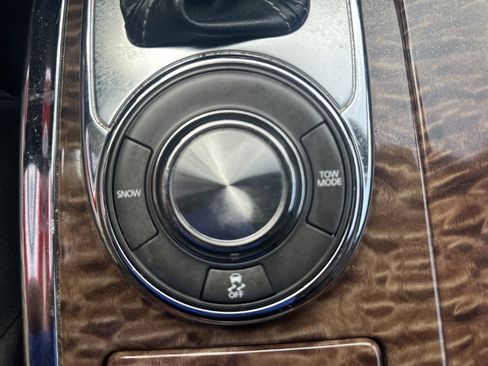 Used 2020 Nissan Armada SV w/ Driver Package RWD image 19