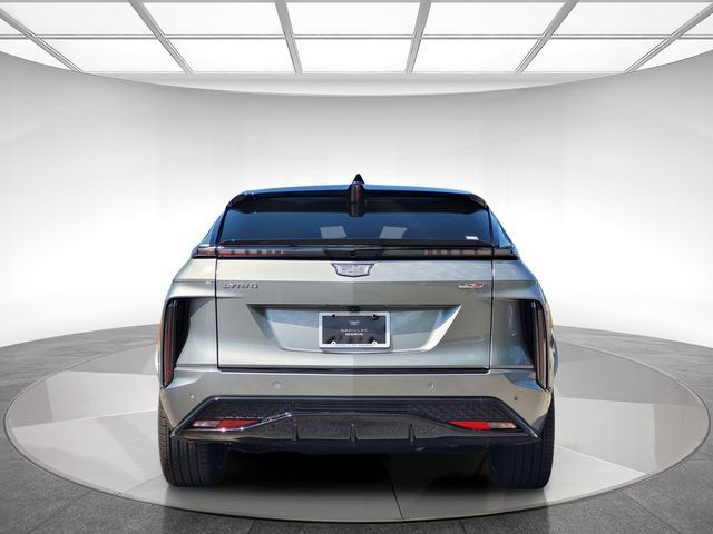 New 2026 Cadillac Lyriq V AWD/4WD image 6