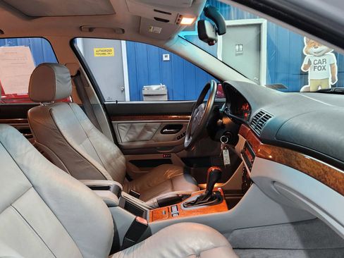 Used 1999 BMW 528i Sedan image 14