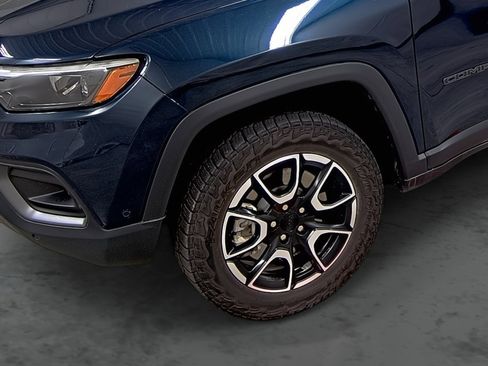 Used 2024 Jeep Compass Trailhawk w/ Trailhawk Elite Group image 7