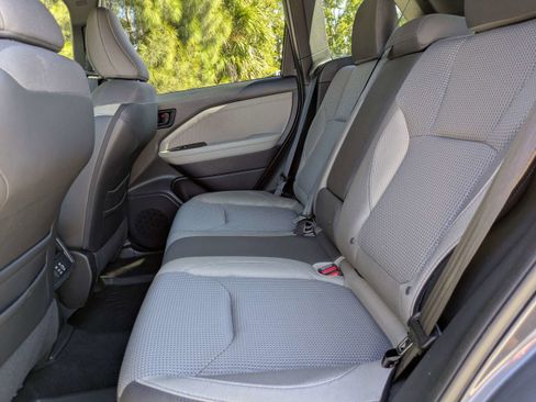 Certified 2025 Subaru Forester Premium image 14