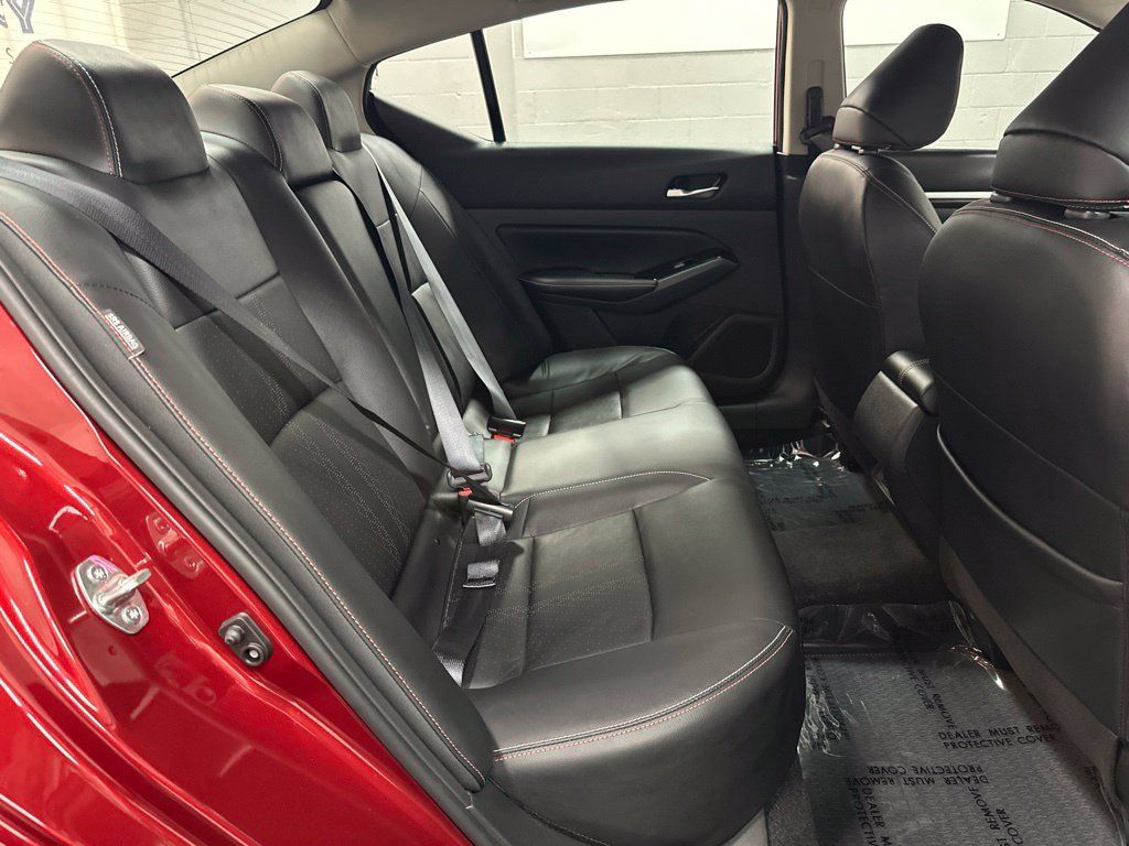 Used 2025 Nissan Altima 2.5 SR w/ SR Premium Package AWD/4WD image 20