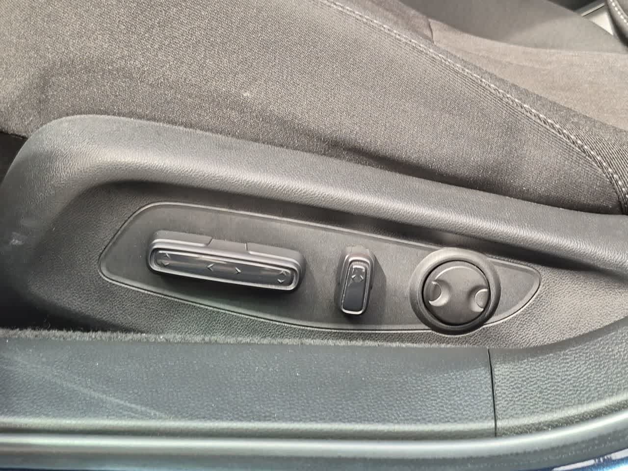 Used 2024 Honda Accord EX image 17