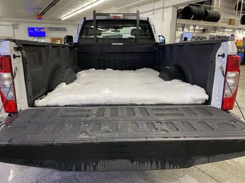 Used 2022 Ford F250 XL w/ Power Equipment Group image 12