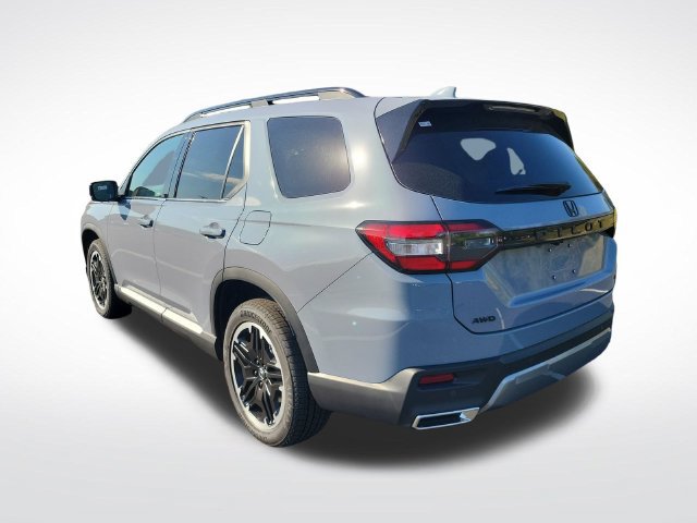 New 2026 Honda Pilot Touring image 14