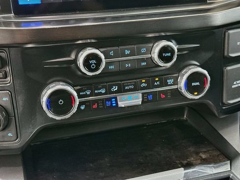 Used 2023 Ford F250 Lariat AWD/4WD image 15