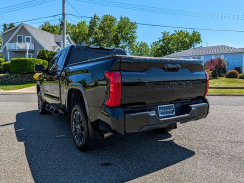 Used 2022 Toyota Tundra Limited AWD/4WD image 8