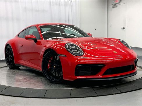 Certified 2022 Porsche 911 Carrera GTS RWD image 9