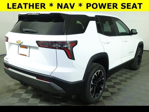 New 2026 Chevrolet Equinox LT w/ Convenience Package II image 2