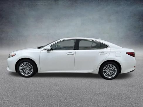 Used 2014 Lexus ES 350 w/ Luxury Package FWD image 11