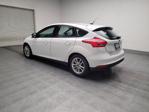 Used 2016 Ford Focus SE FWD image 3