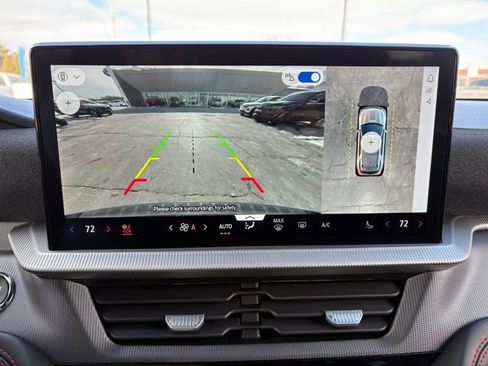 Used 2025 Ford Explorer ST-Line image 34