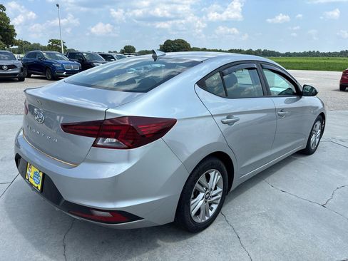Used 2020 Hyundai Elantra SEL w/ Cargo Package (C1) FWD image 4