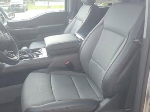 New 2025 Ford F150 Lariat w/ Equipment Group 501A Mid image 33