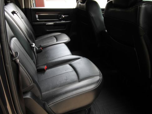 Used 2018 RAM 3500 Laramie w/ Convenience Group image 42