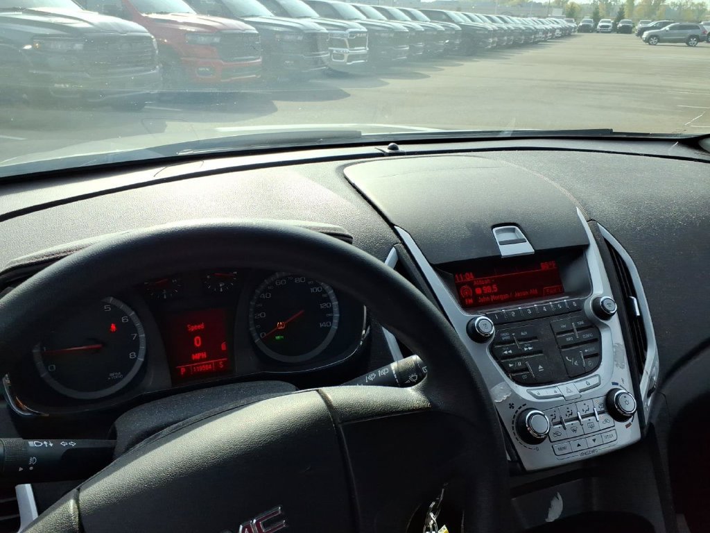 Used 2011 GMC Terrain SLE AWD/4WD image 12