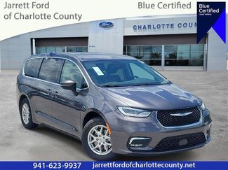 Used 2023 Chrysler Pacifica Touring-L FWD 360° Tour