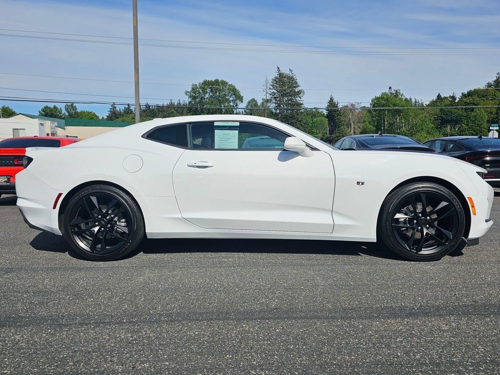 Used 2023 Chevrolet Camaro LT w/ RS Package RWD image 2