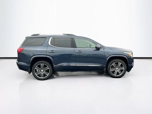 Used 2019 GMC Acadia Denali w/ Technology Package AWD/4WD image 10