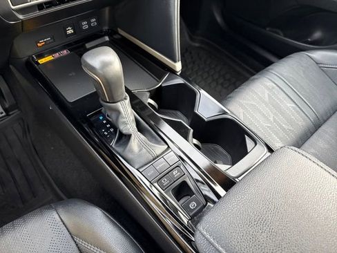 Used 2025 Toyota Camry XSE image 23