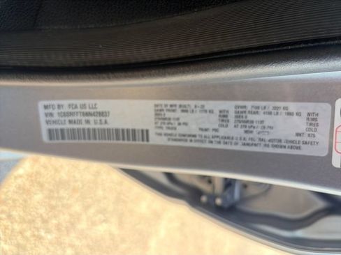 Used 2022 RAM 1500 Big Horn AWD/4WD image 29