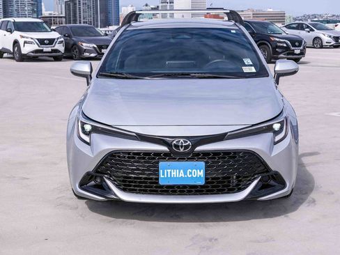 Used 2024 Toyota Corolla SE w/ SE Package FWD image 2