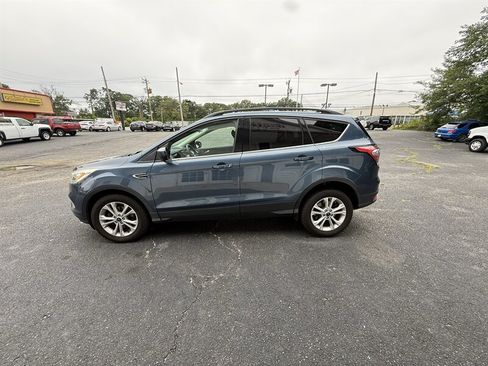 Used 2018 Ford Escape SEL FWD image 4