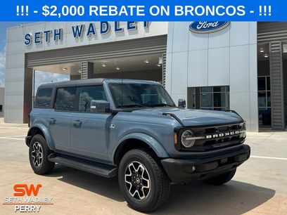 New 2025 Ford Bronco Outer Banks