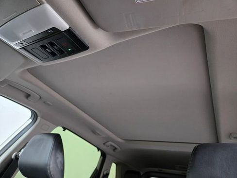 Used 2023 Nissan Rogue Platinum image 14