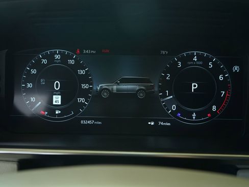 Used 2021 Land Rover Range Rover P525 Westminster Edition LWB AWD/4WD image 13