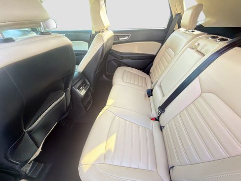 Used 2023 Ford Edge SEL AWD/4WD image 25