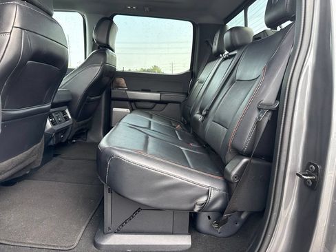 Used 2024 Ford F250 Lariat w/ Lariat Ultimate Package AWD/4WD image 9