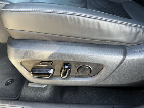 Used 2024 Lexus RX 350 FWD image 36