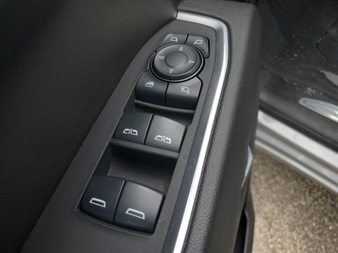 Used 2024 GMC Sierra 1500 SLT image 21