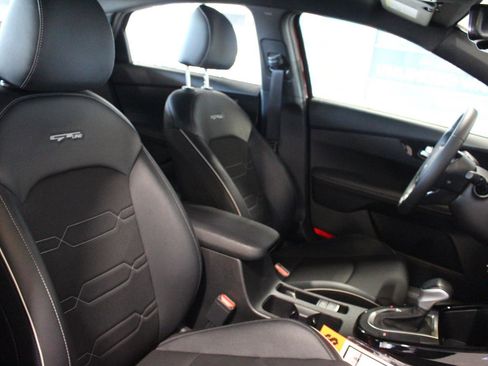 Certified 2023 Kia Forte GT-Line w/ GT-Line Technology Package image 16